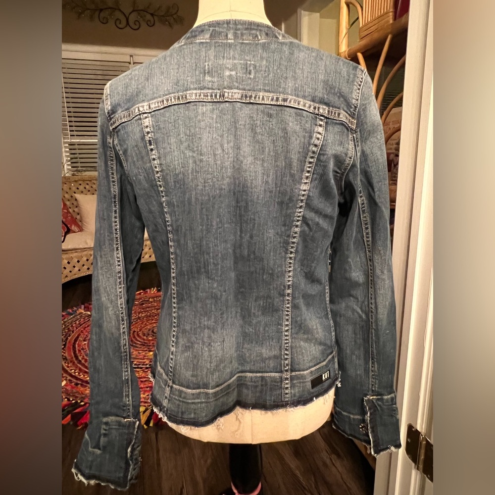 Kut from the Kloth Women's Dark Blue Denim Jacket - Picture 8 of 8
